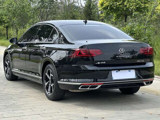 2023 Volkswagen Magotan B8 Рестайлинг, чёрный, 1722999 рублей, вид 4