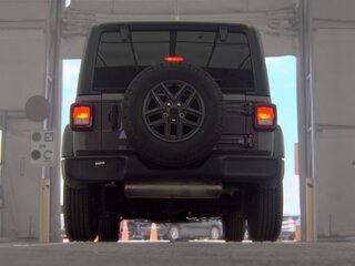 2024 Jeep Wrangler IV (JL) Рестайлинг, чёрный, 5500000 рублей, вид 4