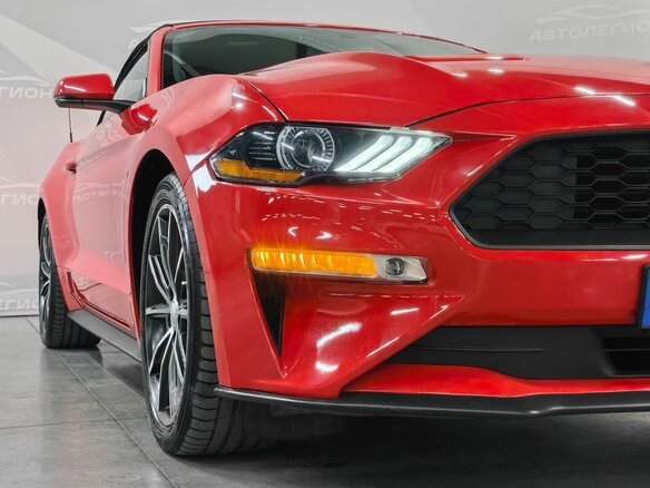 2018 Ford Mustang VI Рестайлинг, красный, 3070000 рублей - вид 34