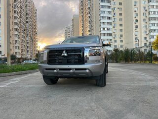 2026 Mitsubishi L200 Arctic Trucks AT35 VI, серебристый, 5400000 рублей, вид 1