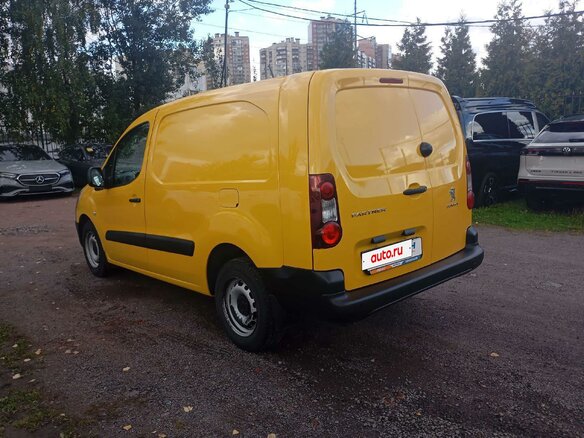 2021 Peugeot Partner, жёлтый, 1360000 рублей - вид 3