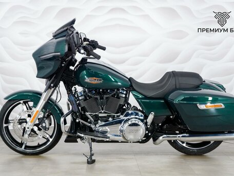 2024 Harley-Davidson Street Glide, зелёный, 2977000 рублей, вид 2