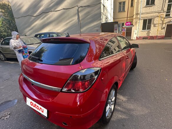 2007 Opel Astra GTC H Рестайлинг, красный, 600000 рублей - вид 5