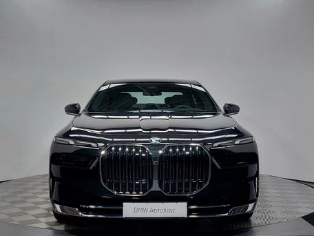 2025 BMW 7 серии 740i xDrive VII (G70), чёрный, 13000000 рублей, вид 2