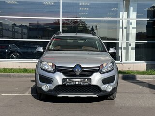 2017 Renault Sandero Stepway II, серебристый, 890000 рублей, вид 2