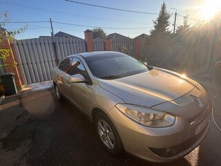 2011 Renault Fluence I, бежевый, 550000 рублей, вид 4