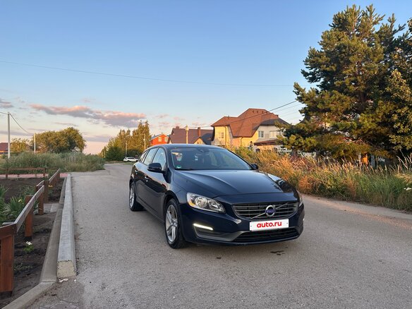 2014 Volvo V60 SV I Рестайлинг, синий, 1400000 рублей