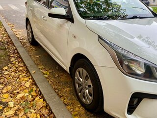 2018 Kia Rio IV, белый, 980000 рублей, вид 1
