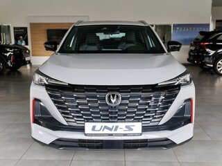2025 Changan UNI-S I, серебристый, 3179900 рублей, вид 2