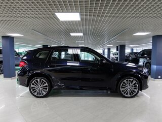 2026 BMW X1 Long 25Li xDrive III (U11/U12), чёрный, 6290000 рублей, вид 5