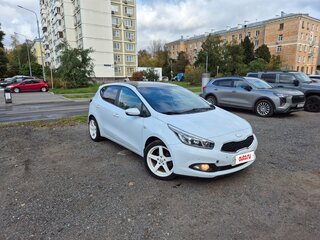 2012 Kia Ceed II, белый, 850000 рублей, вид 2