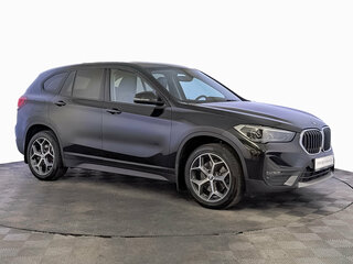 2020 BMW X1 20i xDrive II (F48) Рестайлинг, чёрный, 3055000 рублей, вид 3