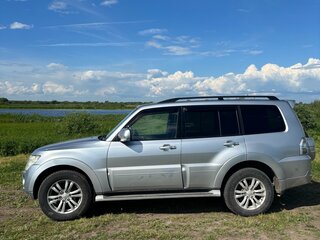 2011 Mitsubishi Pajero IV, серебристый, 1500000 рублей, вид 5