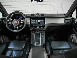 2020 Porsche Macan I Рестайлинг, серебристый, 4499000 рублей, вид 2