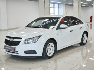 2010 Chevrolet Cruze I, белый, 460000 рублей, вид 1