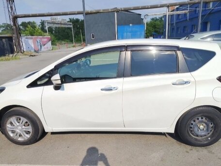 2019 Nissan Note II Рестайлинг, белый, 1150000 рублей, вид 5