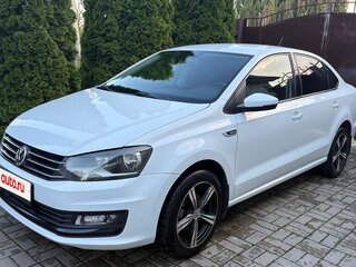2018 Volkswagen Polo V Рестайлинг, белый, 1100000 рублей, вид 1