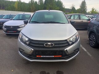 2026 Lada (ВАЗ) Granta I Рестайлинг, серебристый, 1264000 рублей, вид 2