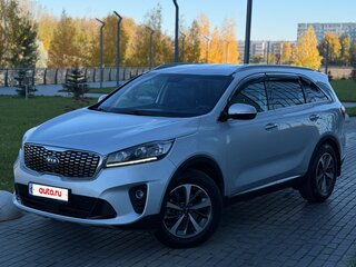 2018 Kia Sorento 8-speed III Prime Рестайлинг, серебристый, 2550000 рублей, вид 2