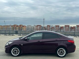 2012 Hyundai Solaris I, фиолетовый, 740000 рублей, вид 2