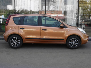 2009 Nissan Note I Рестайлинг, оранжевый, 729000 рублей, вид 4