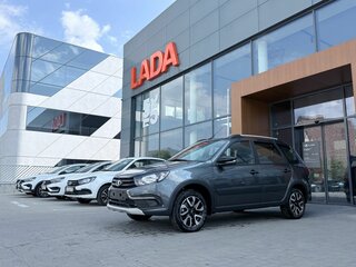 2026 Lada (ВАЗ) Granta Cross I Рестайлинг, серебристый, 1225000 рублей, вид 2
