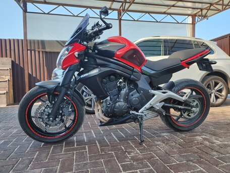 2013 Kawasaki ER-6N, красный, 520000 рублей, вид 2