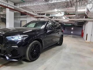 2020 BMW X5 40i IV (G05/G18), чёрный, 6800000 рублей, вид 1