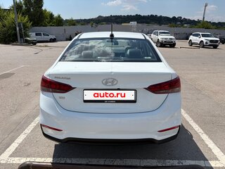 2018 Hyundai Solaris II, белый, 1050000 рублей, вид 4