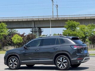 2024 Volkswagen Tayron I Рестайлинг, чёрный, 3497830 рублей, вид 3