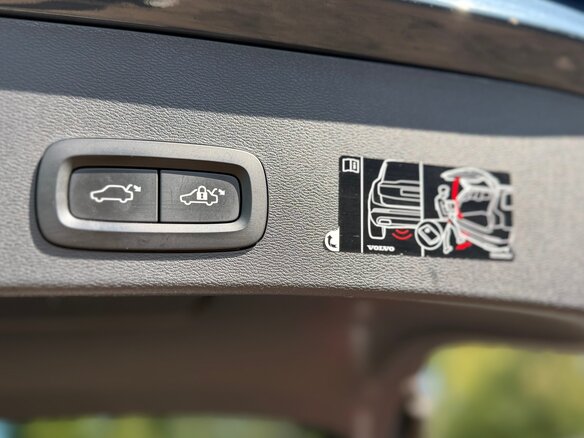 2021 Volvo XC40 I, синий - вид 16