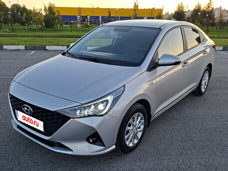 2021 Hyundai Solaris II Рестайлинг, серый, 1745000 рублей, вид 1