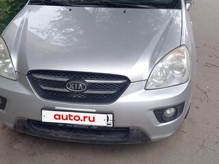 2009 Kia Carens II (UN), серебристый, 650000 рублей, вид 2
