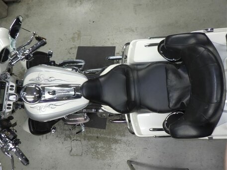2008 Harley-Davidson Electra Glide, чёрный, 540000 рублей, вид 3