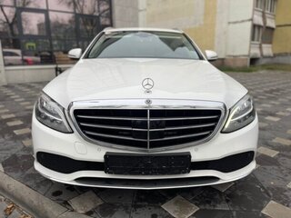 2019 Mercedes-Benz C-Класс 200 d IV (W205) Рестайлинг, белый, 2350000 рублей, вид 1