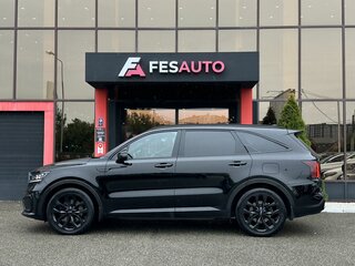 2023 Kia Sorento IV, чёрный, 3350000 рублей, вид 4
