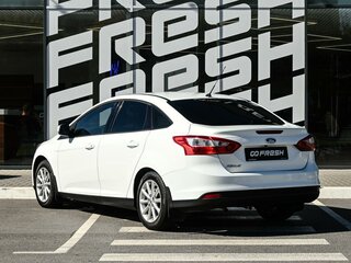 2012 Ford Focus III, белый, 835000 рублей, вид 2