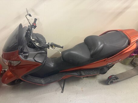 2003 Suzuki Burgman (SkyWave) 250, оранжевый, 270000 рублей, вид 2