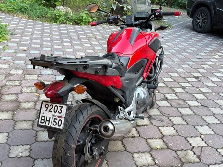 2013 Honda NC 700X, красный, 550000 рублей, вид 2