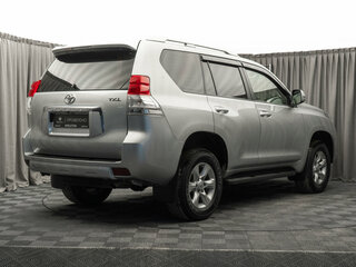 2013 Toyota Land Cruiser Prado 150 Series, серый, 2990000 рублей, вид 5