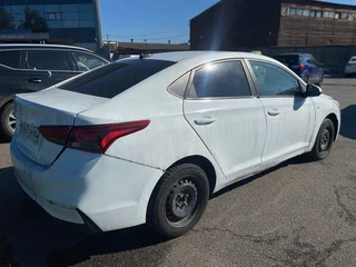 2018 Hyundai Solaris II, белый, 530000 рублей, вид 4