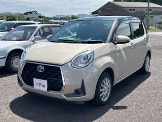 2022 Toyota Passo III Рестайлинг, бежевый, 700000 рублей, вид 1
