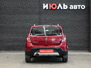 2014 Renault Sandero Stepway I, красный, 600000 рублей, вид 5