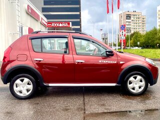 2014 Renault Sandero Stepway I, красный, 659000 рублей, вид 5