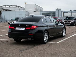 2021 BMW 5 серии 520d VII (G30/G31/G38) Рестайлинг, чёрный, 4347000 рублей, вид 5