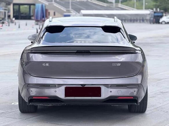 2025 Zeekr 007 100 kWh, фиолетовый - вид 4