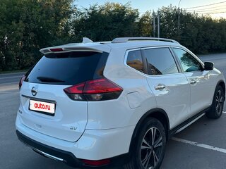 2017 Nissan Rogue II Рестайлинг, белый, 1500000 рублей, вид 3