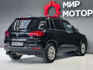 2016 Volkswagen Tiguan I Рестайлинг, чёрный, 1530000 рублей, вид 4