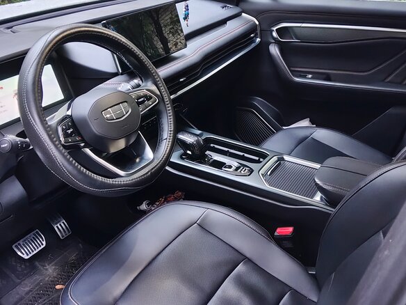 2024 Geely Okavango I Рестайлинг, белый, 2750000 рублей - вид 3