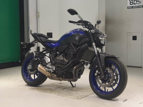 2017 Yamaha MT-07 (FZ-07), синий, 725000 рублей, вид 1